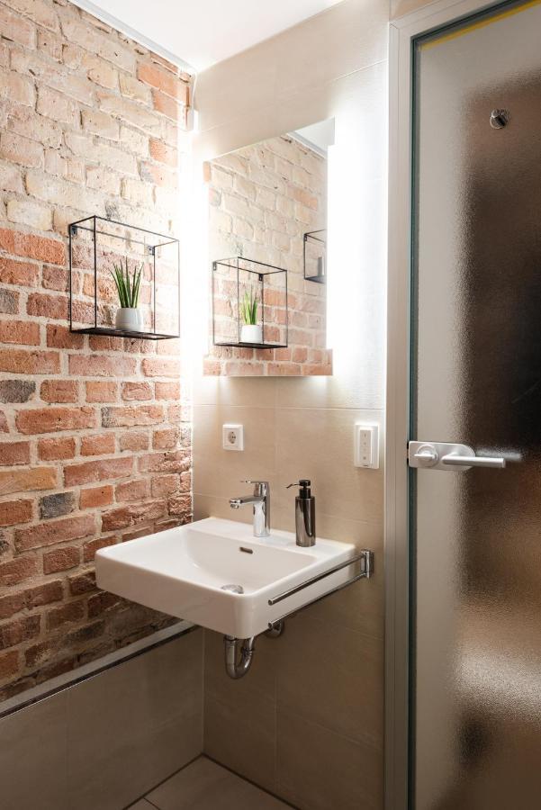 Luxurious Urban Living - Premium Downtown Apartments Next To Hbf Berlino Esterno foto