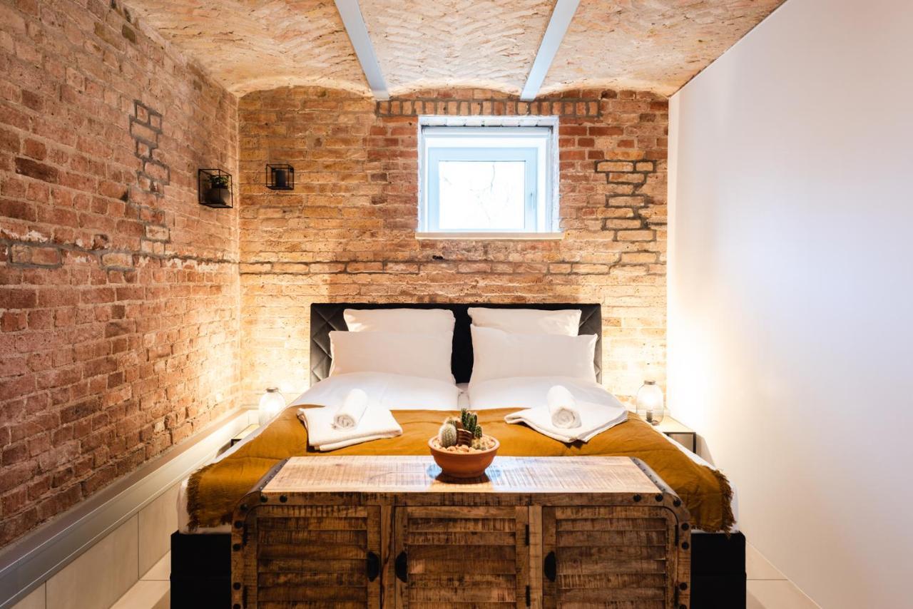 Luxurious Urban Living - Premium Downtown Apartments Next To Hbf Berlino Esterno foto